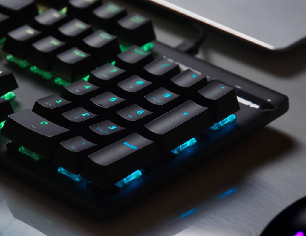 Mejores Teclados Mecánicos para Gamers en 2024